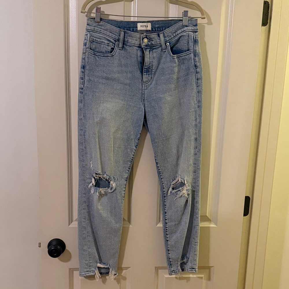 PISTOLA Women's Light Blue Distressed Jeans
